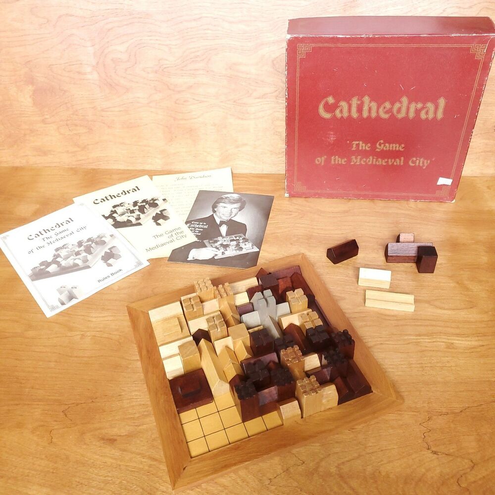 VTG Cathedral Mediaeval City Board Game Wood Piece 1985 3rd Ed Strategy COMPLETE